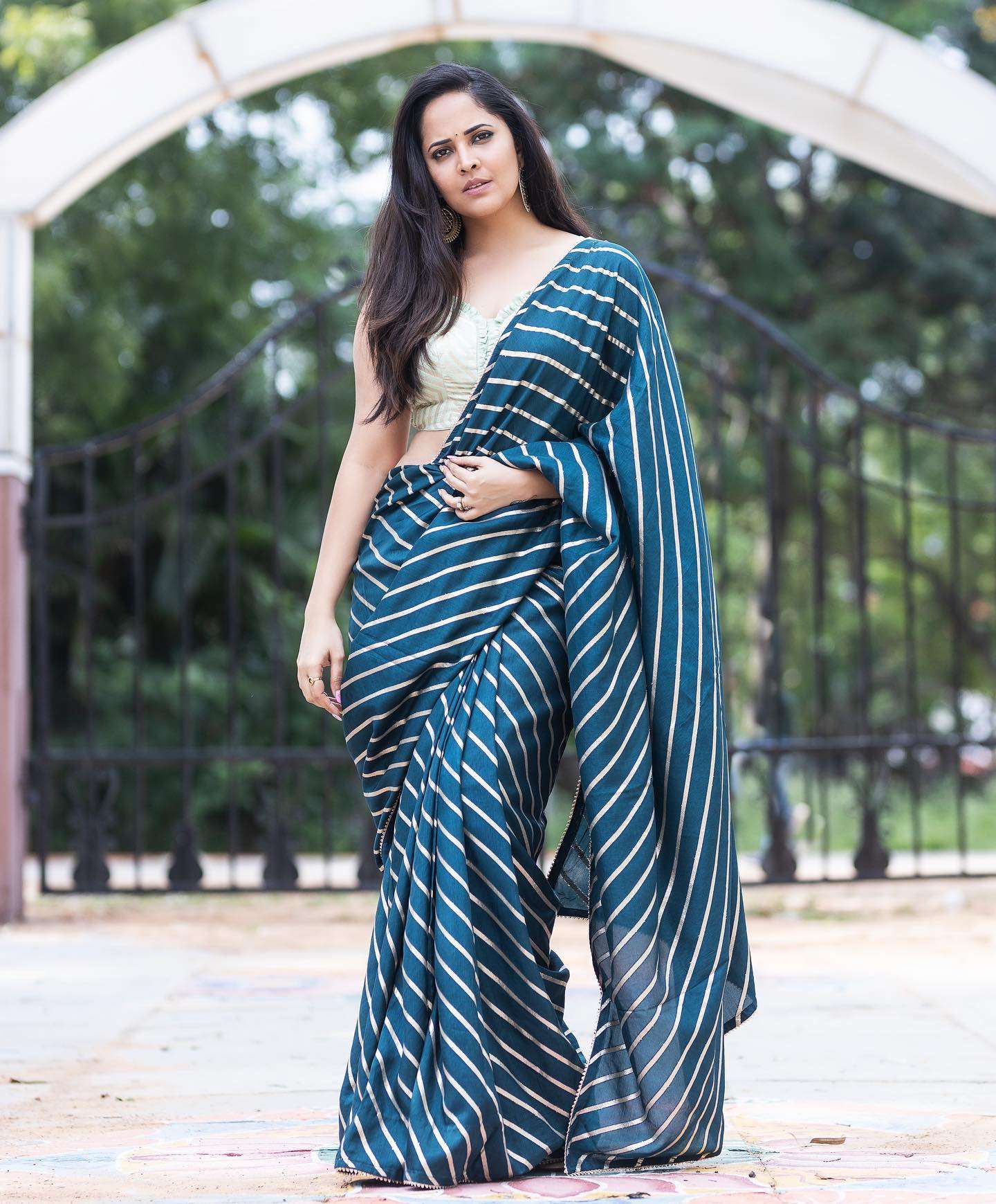 celebrity saree