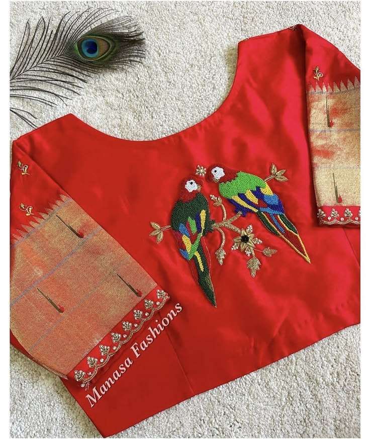 parrot motif blouse